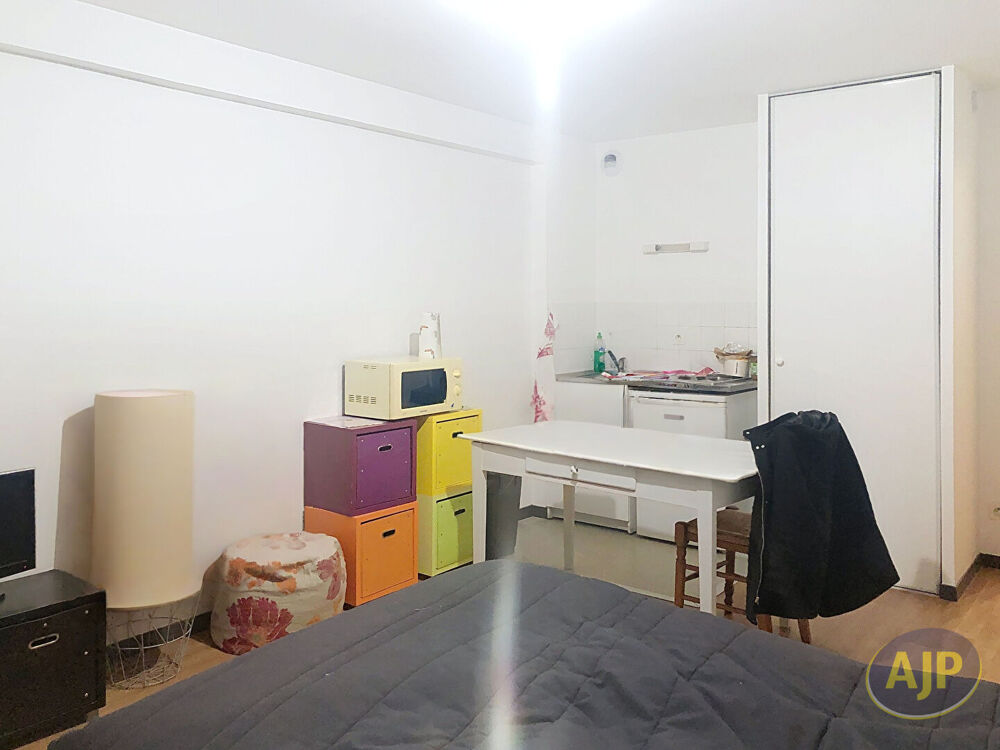 À Vendre Studio en Hyper Centre de Cholet