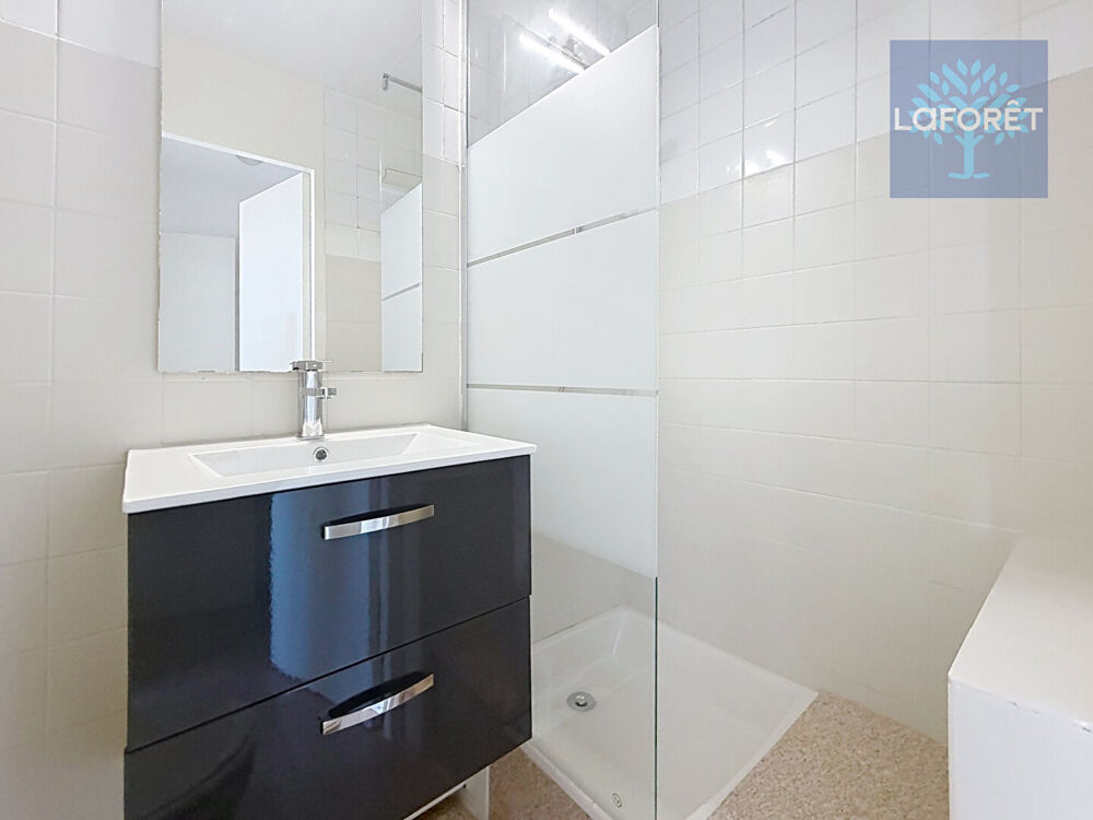 Vente Appartement STUDIO RÉNOVÉ - TRÈS LUMINEUX - 21,42 m² -BAS DU PARC IMPÉRIAL Nice
