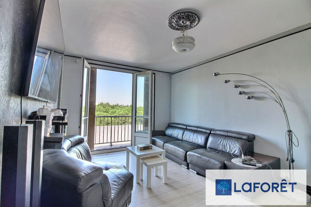 Appartement 3 pièces 55 m² · à Ris Orangis · 55 m² · 110 000 €