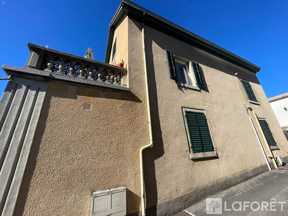 Vente Immeuble Immeuble Herimoncourt 6 pièce(s) 118 m2 Herimoncourt