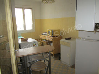  Appartement à louer 3 pièces 78 m²