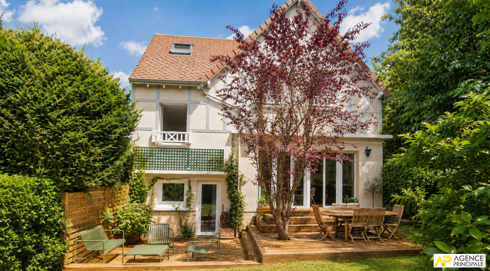 La Celle Saint-Cloud La Châtaigneraie - La Feuillaume sud - Maison 8 pièces 5 chambres, 185 m² habitables sur une parcelle de 4