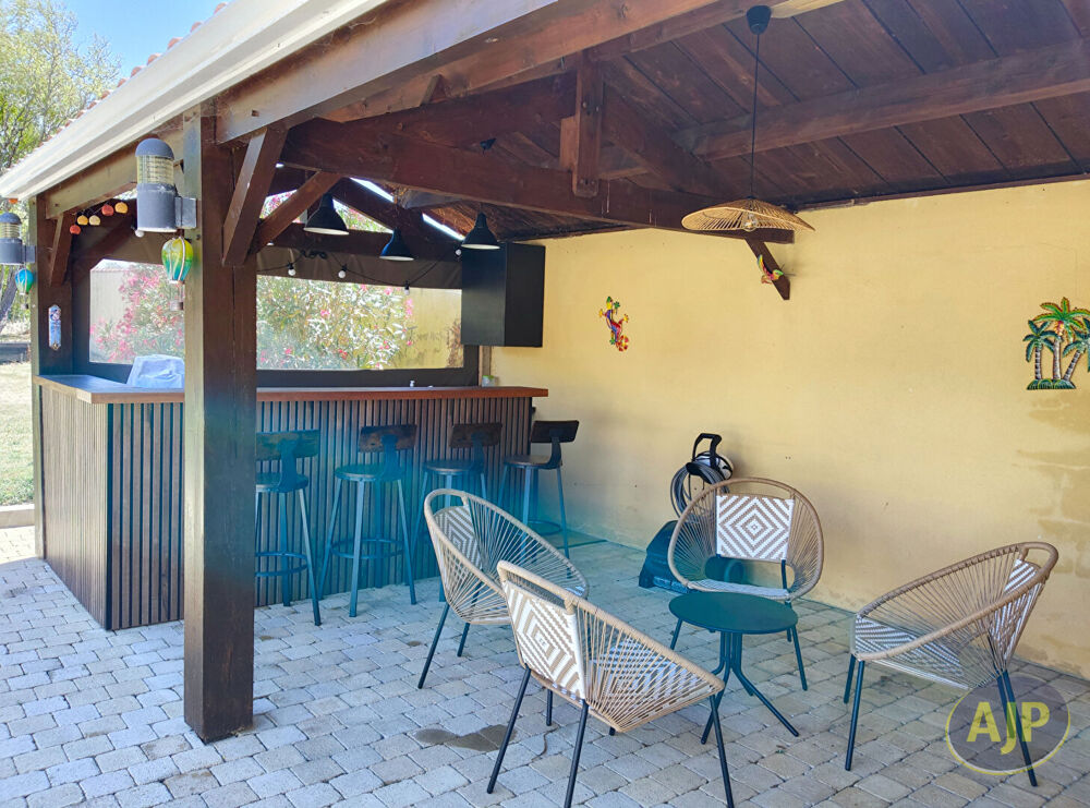 Vente Maison Maison Frossay 6 pièce(s) 200 m2 Frossay