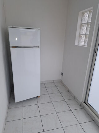  Appartement à louer 1 pièce 23 m²