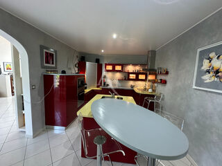  Maison � vendre 8 pi�ces 170 m�