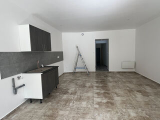  Appartement à louer 2 pièces 57 m²