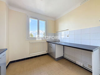  Appartement � louer 5 pi�ces 101 m�