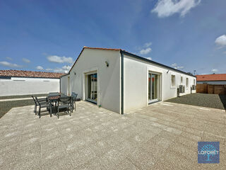  Maison � vendre 5 pi�ces 205 m�