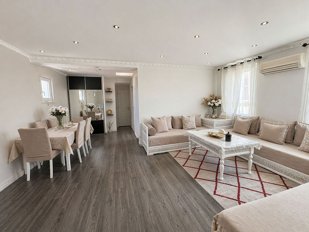 Maison à vendre à Toulon - 7 chambres, 178 m², très bon état !
