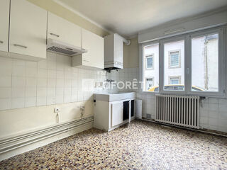 Appartement à louer 2 pièces 42 m²