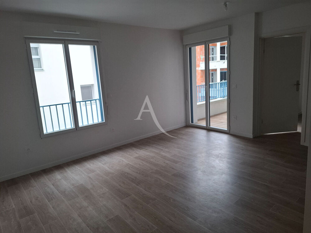 Location Appartement LA ROCHELLE ? À LOUER T2 NEUF DE 45 M² AVEC TERRASSE ET PARKING PRIVATIF La rochelle