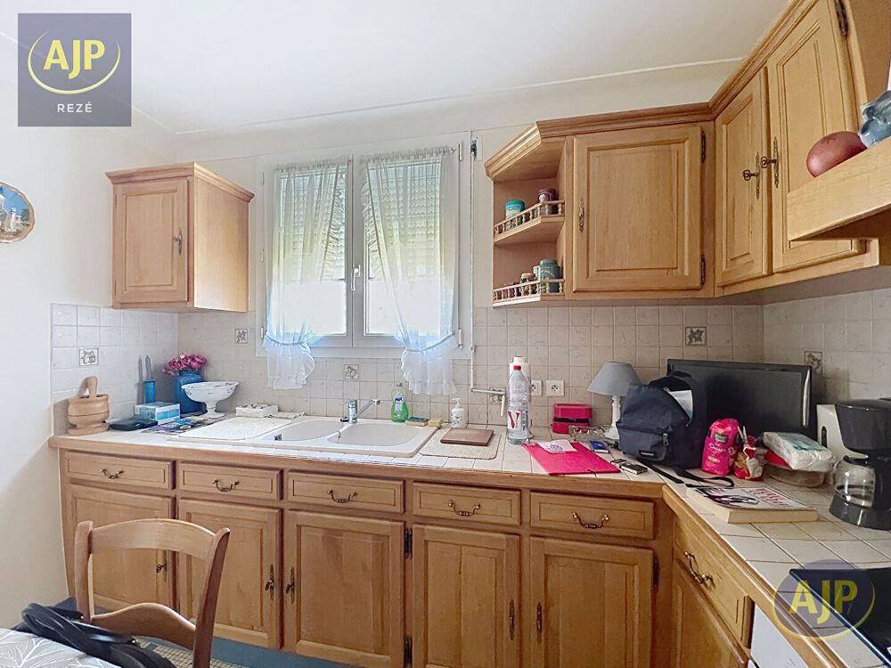 Vente Maison REZÉ  Maison 4 pièces de 80 m² avec jardin clos, garage et dépendance Reze
