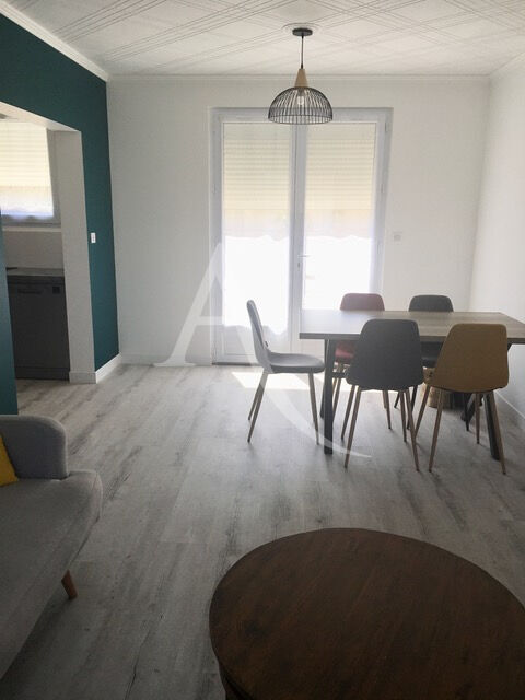  Appartement  louer 6 pices 105 m