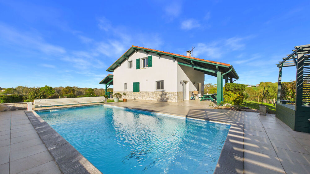 à vendre  Maison Briscous (64240)