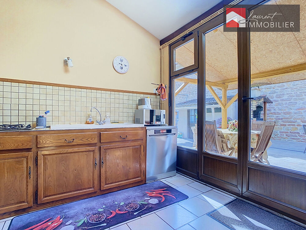 Vente Maison Maison familiale de 144 m² avec terrasse et jardin, Tournus Tournus