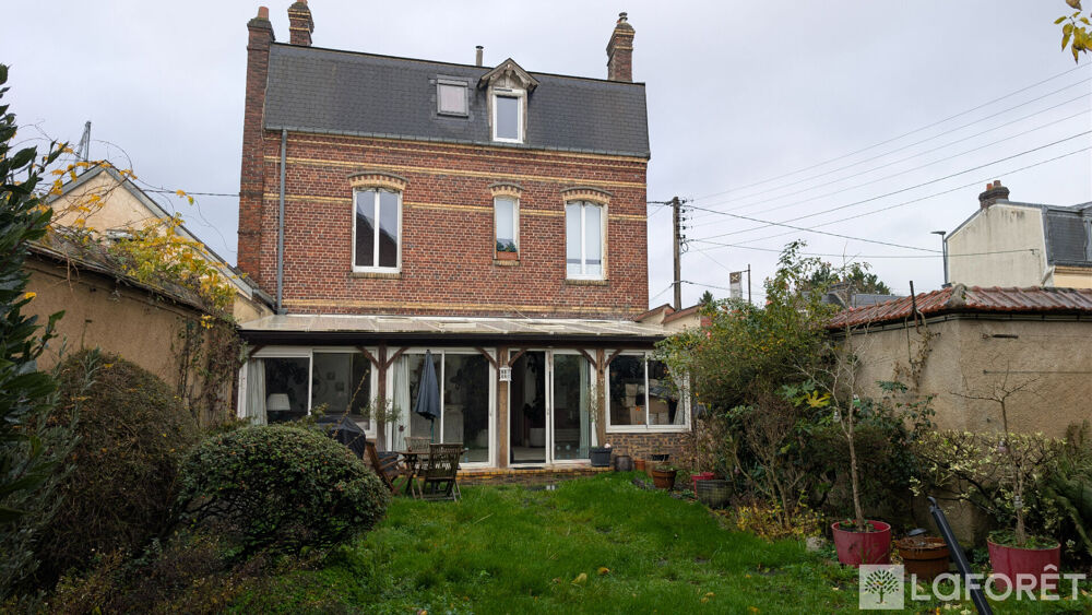 Maison Beauvais 9 pièces