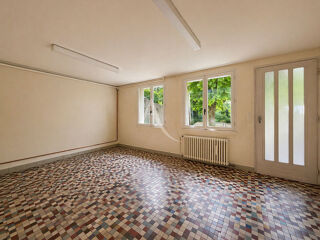  Maison à vendre 10 pièces 226 m²