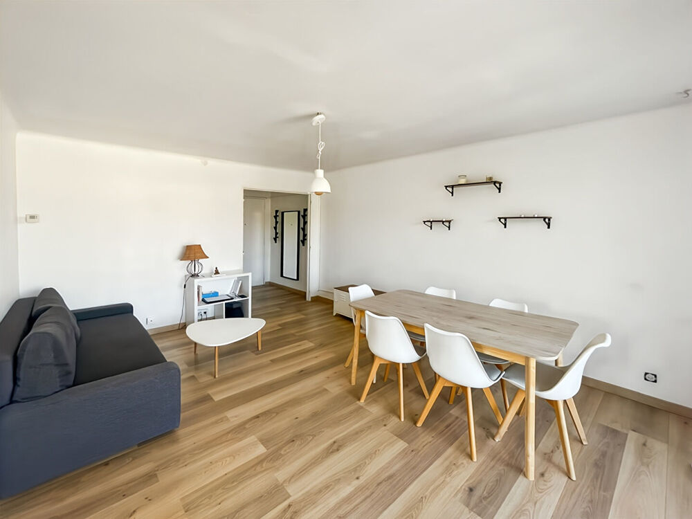 A vendre appartement T3 de 63 m² avec 2 balcons secteur la Pounche 13190 Allauch