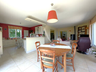  Maison � vendre 8 pi�ces 250 m�