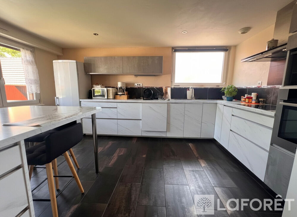 Vente Appartement App 4/5 pièces 142 m2 - jardin et garage Meistratzheim