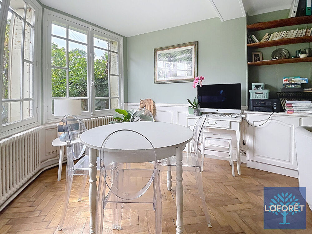Vente Maison Maison Bernay 7 pièce(s) 140.68 m2 Bernay