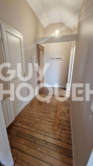  Appartement à louer 2 pièces 35 m²