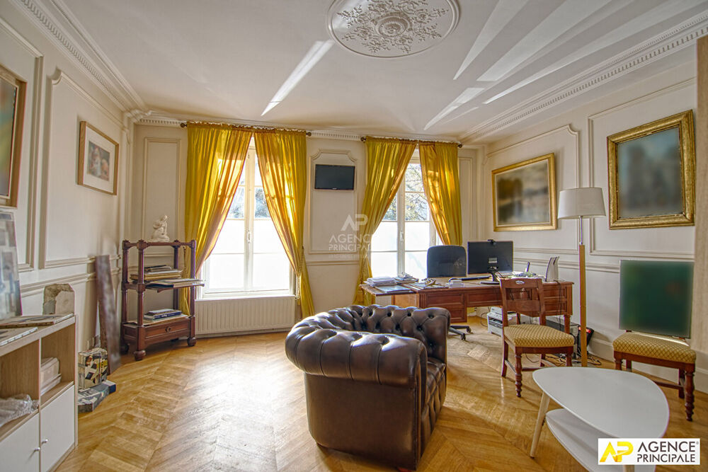   Versailles Notre-Dame Boulevard de la Reine Bureaux 2 pièces  55 m²  carrez Versailles