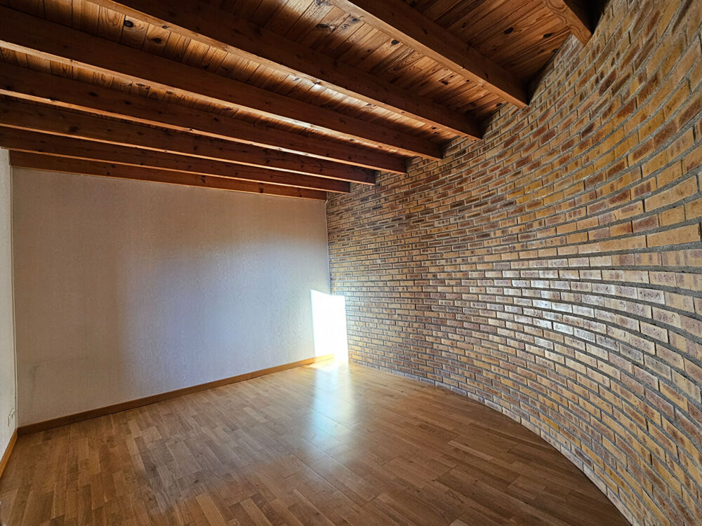 Vente Maison Aux portes de Reims, Charmante maison individuelle de plain-pied avec jardin. St brice courcelles