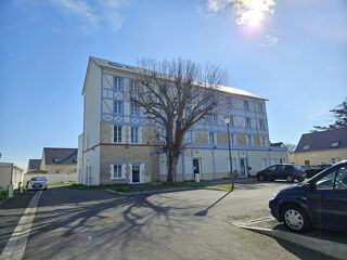  Immeuble à vendre 15 + pièces 950 m²
