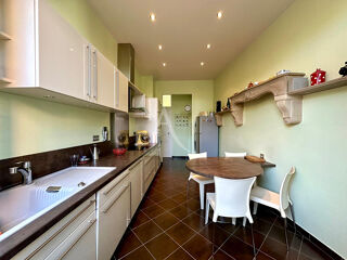  Maison à vendre 12 pièces 240 m²