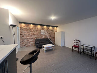  Appartement à louer 1 pièce 35 m²
