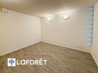  Appartement à louer 1 pièce 30 m²
