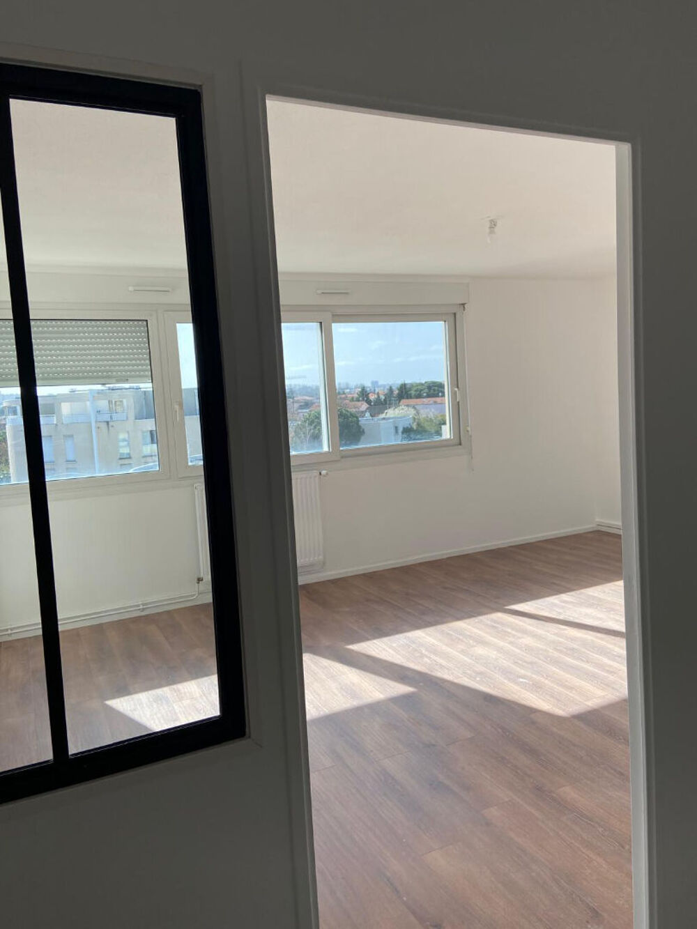 Vente Appartement Appartement Toulouse T4 traversant 82.30m² dernier étage avec garage, lumineux Toulouse