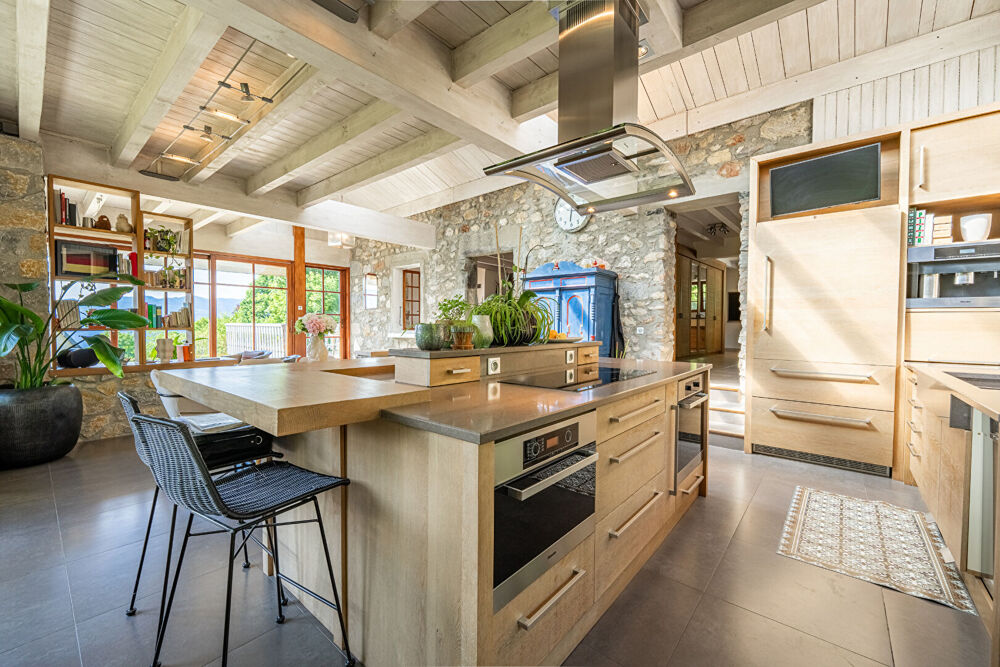 à vendre  Maison Pugny-Chatenod (73100)