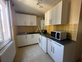  Appartement à louer 3 pièces 63 m²