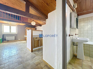  Immeuble  vendre 2 pices 54 m