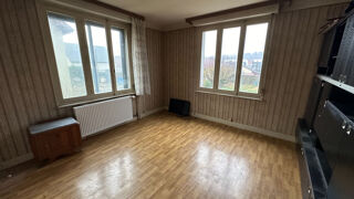  Immeuble  vendre 12 pices 275 m