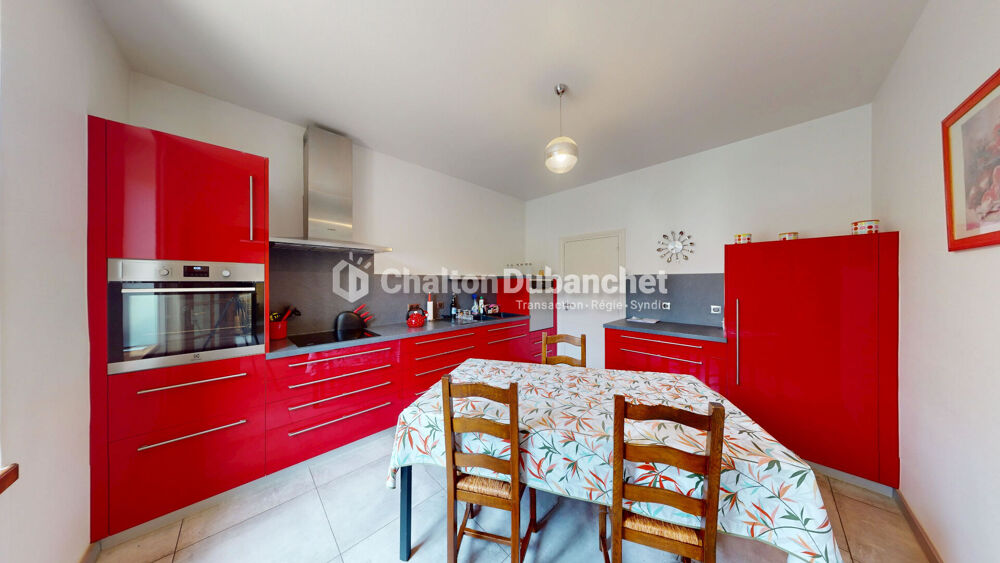 SAINT DENIS DE CABANNE (42) - Maison 6 pièces 175 m2 avec dépendances et terrain