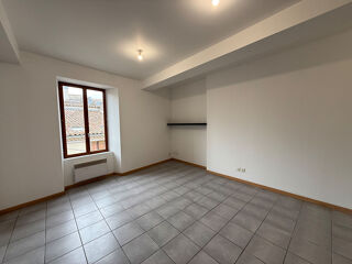  Appartement à louer 2 pièces 37 m²