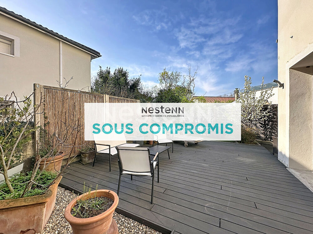 Vente Appartement Appartement triplex avec 3 chambres, un bureau et un jardin - 69500 BRON Bron