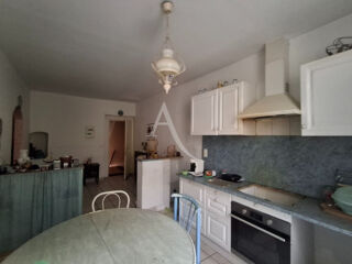  Immeuble à vendre 10 pièces 200 m²