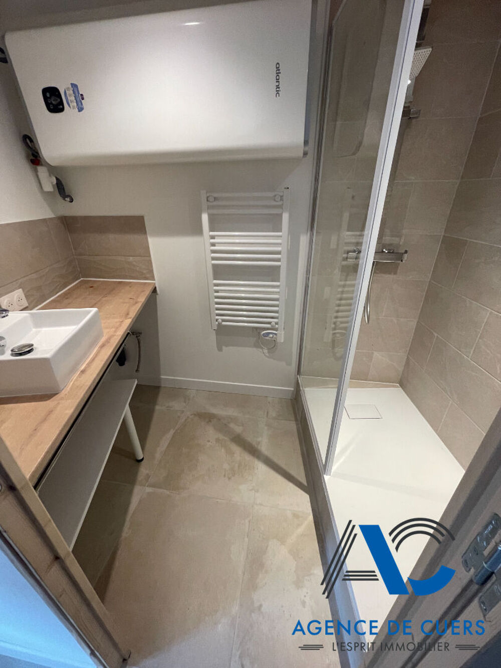 Appartement Cuers 3 pièce(s) 49 m2 - MEUBLÉ