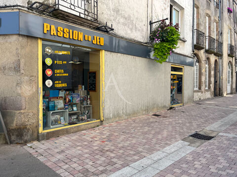   Local commercial Cholet 