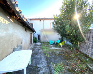  Immeuble � vendre 8 pi�ces 274 m�