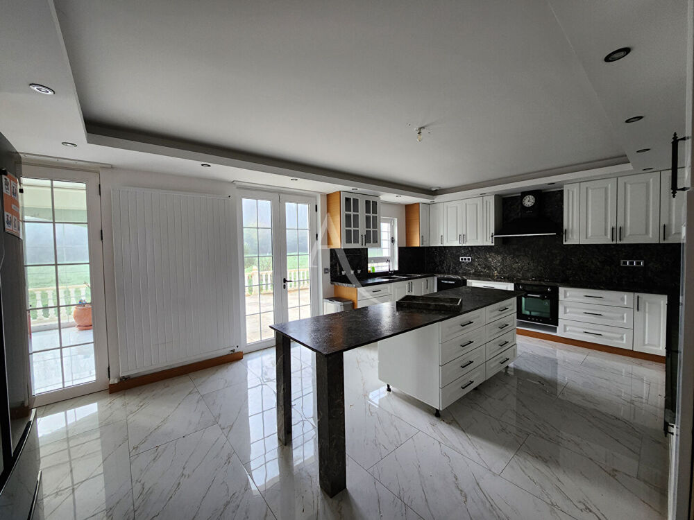 � vendre  Maison Cou�ron (44220)