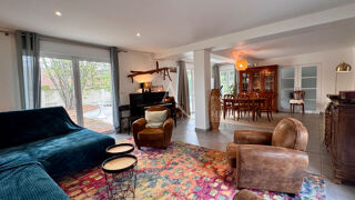  Maison à vendre 9 pièces 226 m²