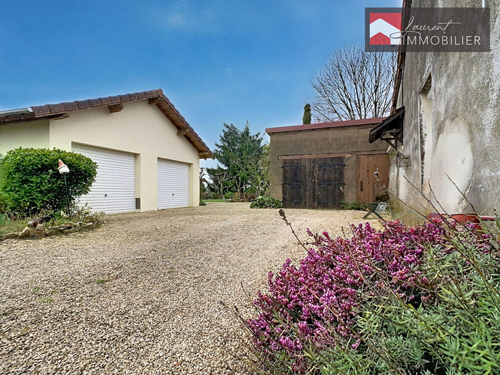 A JOUVENCON maison avec véranda à 6 minutes de Cuisery
