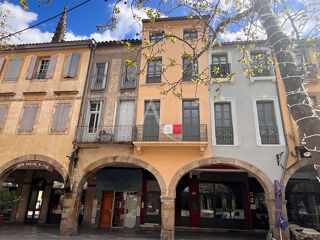  Immeuble à vendre 7 pièces 205 m²