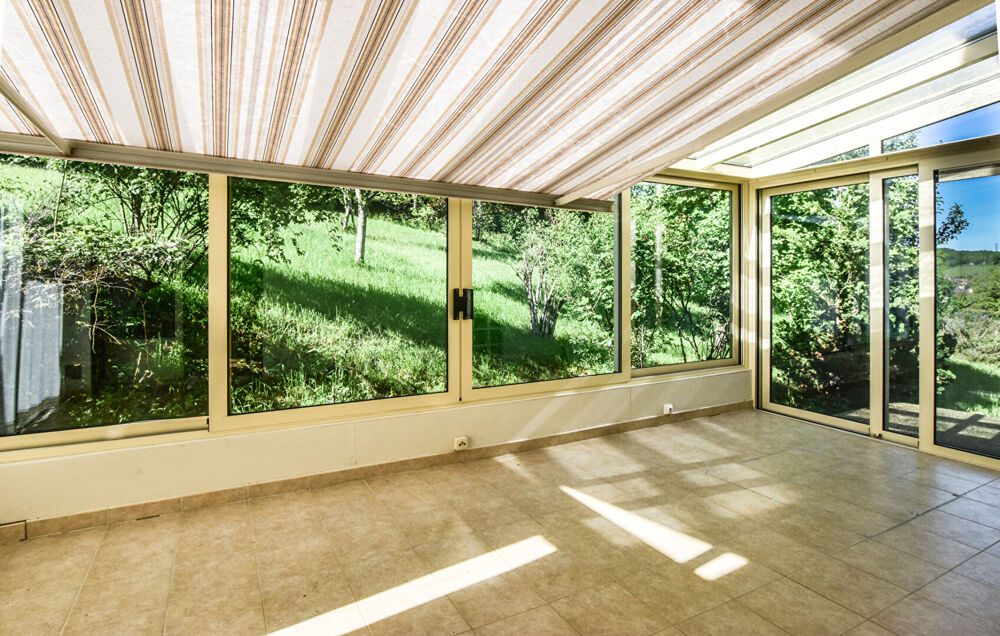 Maison Thise 7 pièces sur 17 ares 38 de terrain