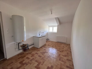  Maison à louer 4 pièces 121 m²